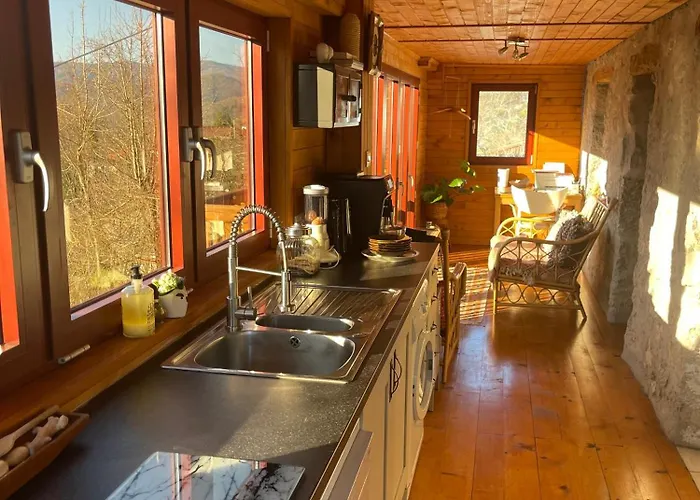 Nadiza Hilltop Retreat Chalet Breginj