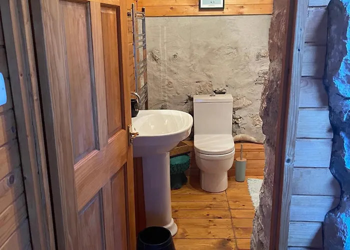 Nadiza Hilltop Retreat Chalet *