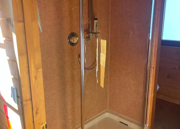 Chalet Nadiza Hilltop Retreat