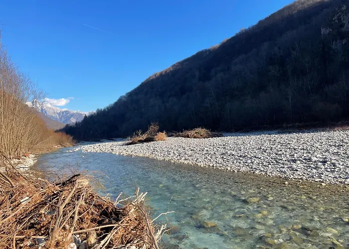 Nadiza Hilltop Retreat Chalet *